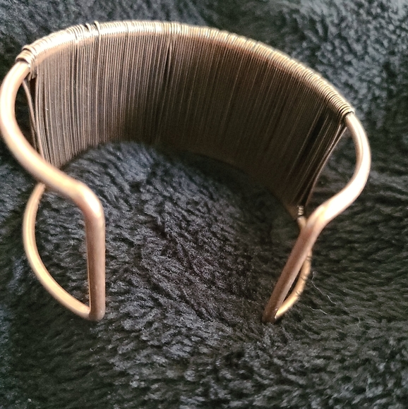 METAL MECCA BRACELET - Picture 2 of 3